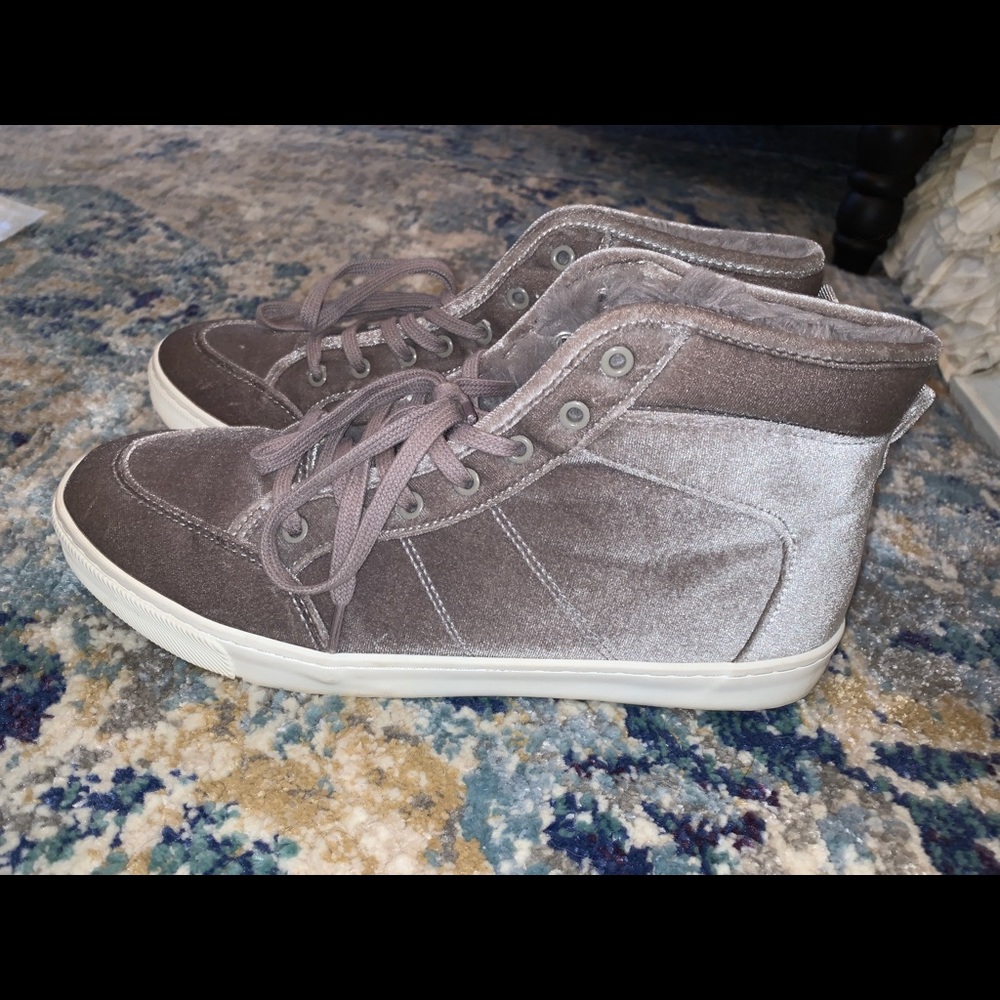 High top sneakers